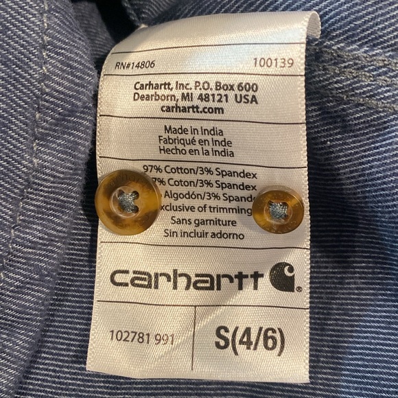 Like new condition, blue flannel top. Ladies small - Picture 6 of 8